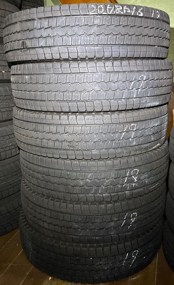 2019年 205/85R16 ダンロップスタッドレス WINTERMAXX LT03_画像1