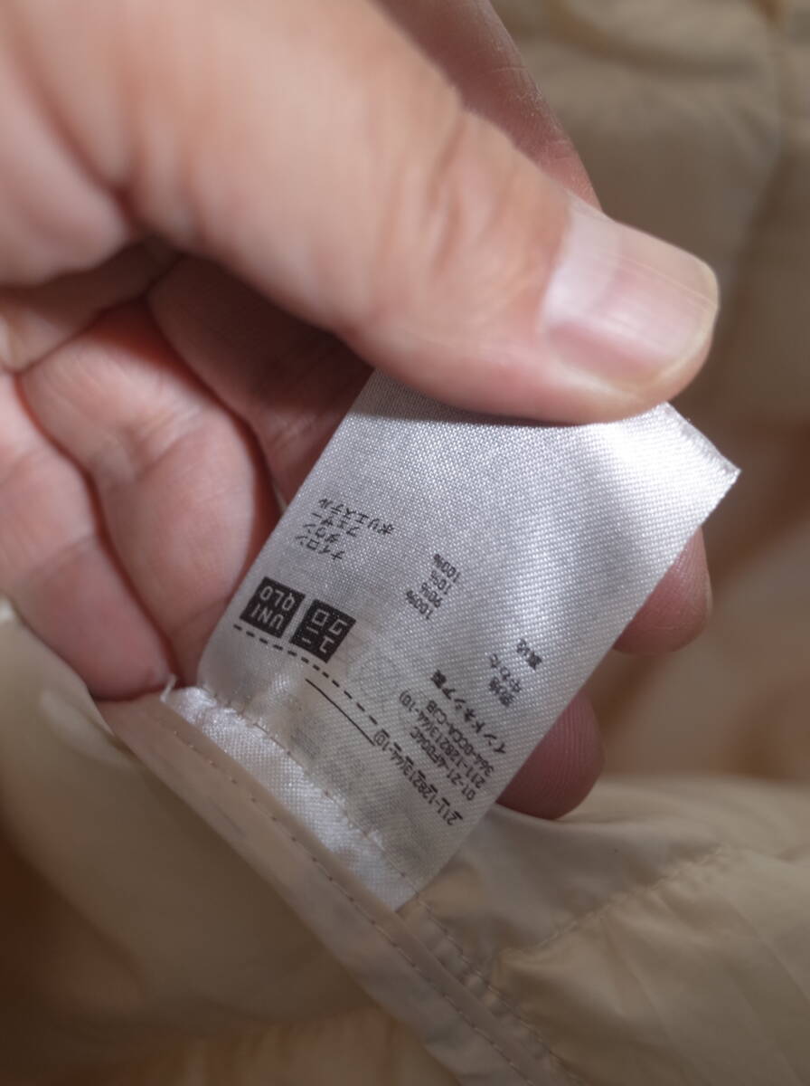 レディース pn253 UNIQLO ユニクロ ウルトラライトダウン ノーカラー ダウンベスト L ベージュ系 インナーダウン_画像5