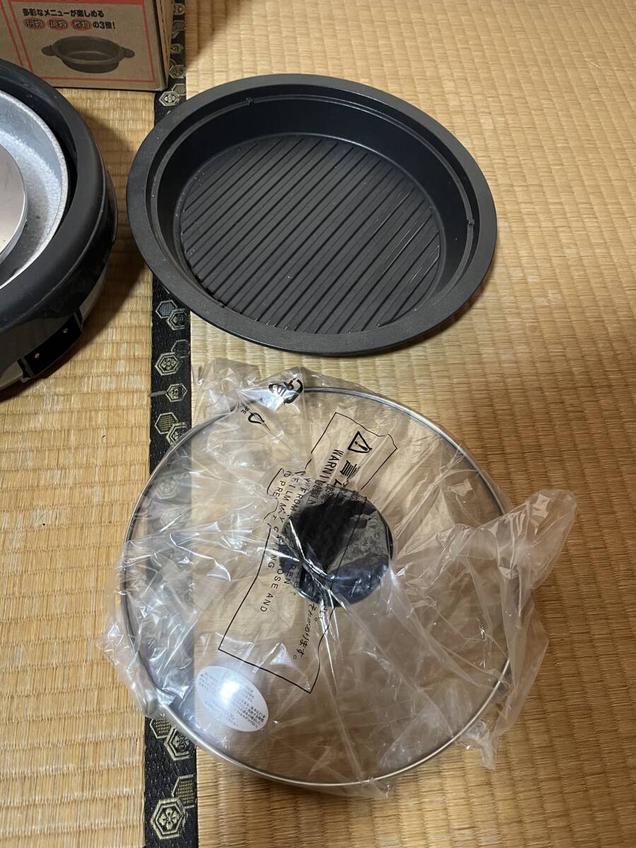 TESCOM テスコム グリル鍋 GP 9100 動作品 2023年製 1300W フッ素 加工 深なべ たこ焼き 溝付き ホット プレート グリルパン ナベ_画像3