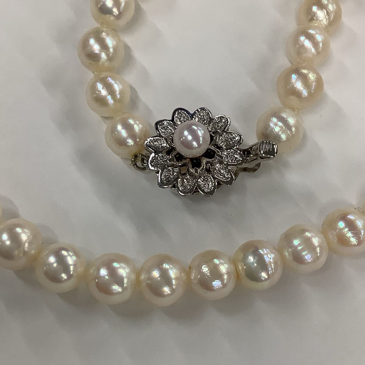 ●ハ2002H◎艷やか本真珠　パールネックレス　43センチ　7-7.5ミリ珠前後　留具SILVER刻印あり　キレイなテリ◎送料込み◎_画像3