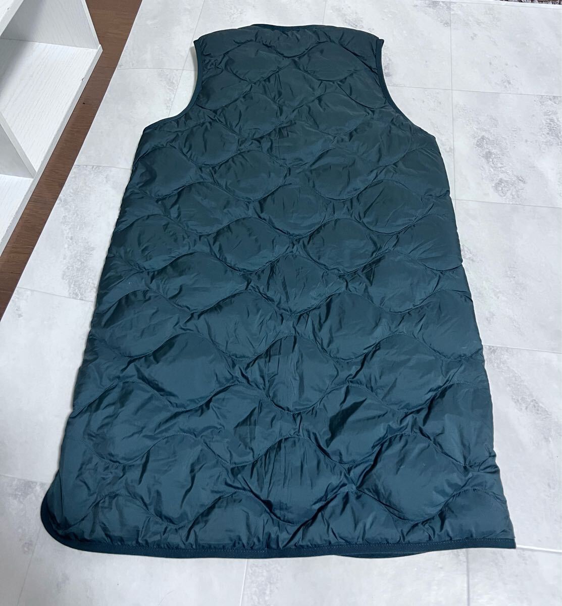 UNIQLO　ユニクロ　ウルトラライトダウンロングベスト211-460913　レディース　XS　ダークグリーン_画像5