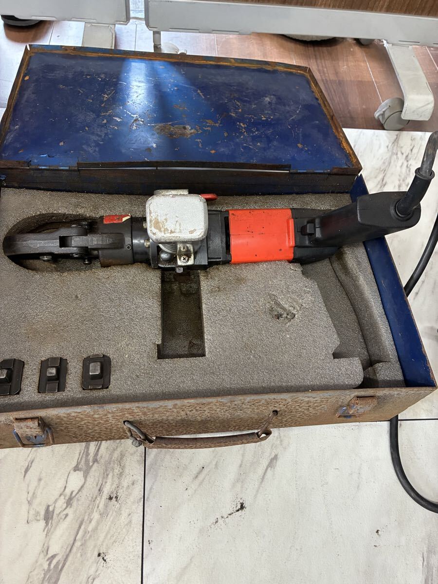 通電OK ★ ジャンク NC-E150DR-A型 マルサ電機 電動油圧式端子圧着機 西田製作所 携帯用 電動式圧着機 111878y_画像5