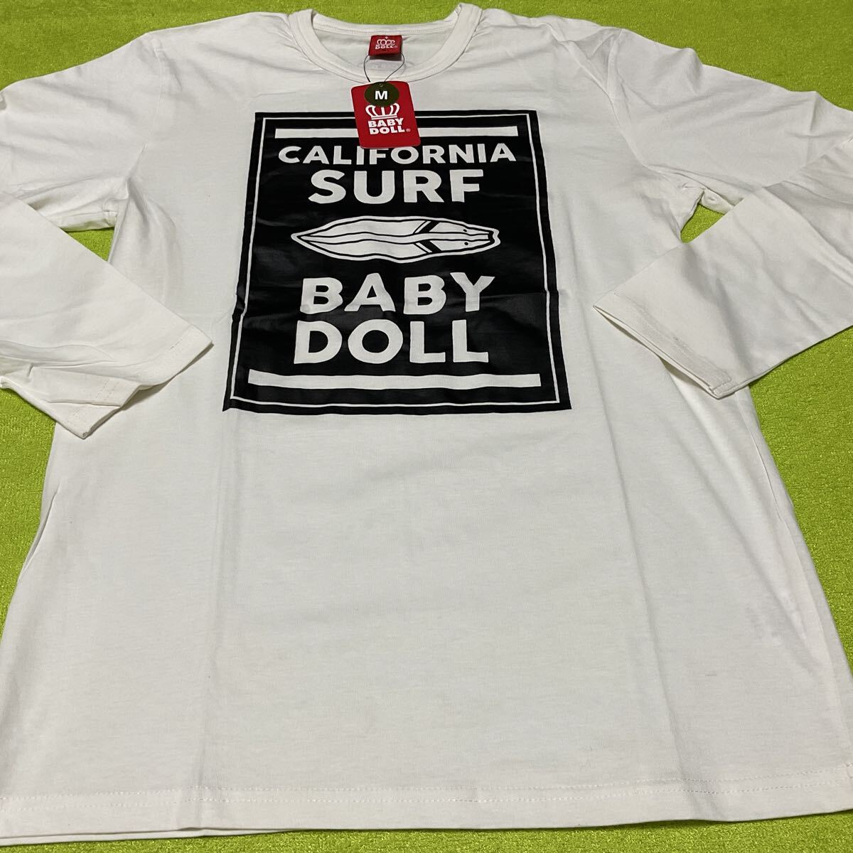 BABY DOLL 大人Mサイズ　新品2640円　サーフボードロンT 長袖Tシャツ ホワイト_画像1
