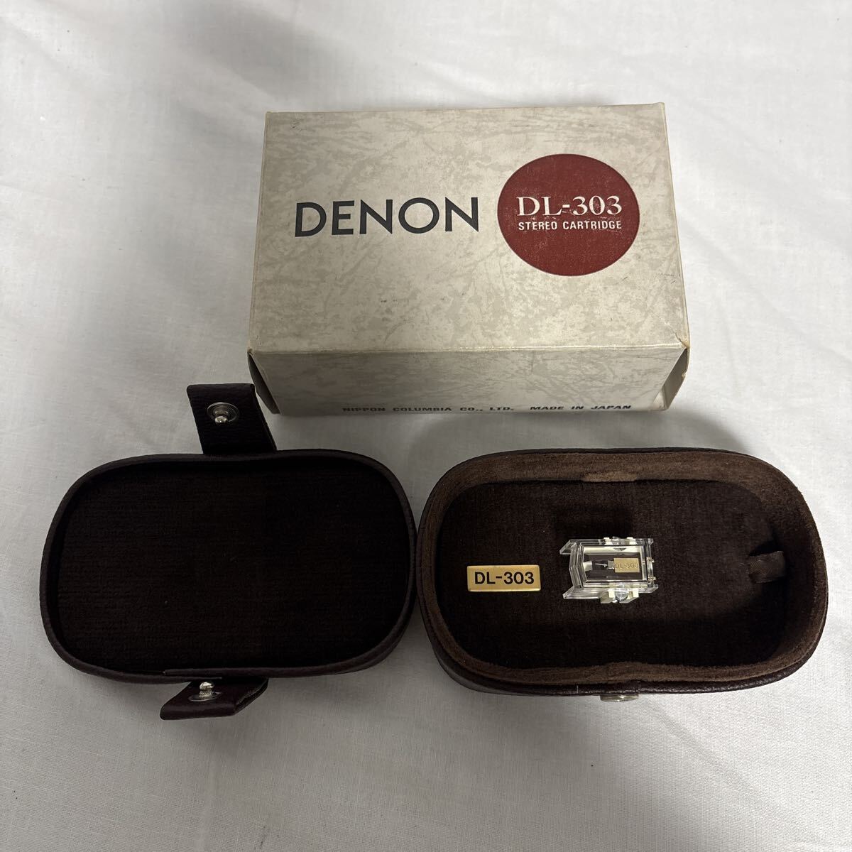 WD1117 ◇未使用品◇ DENON DL-303 デノン　ケース付　箱付_画像3