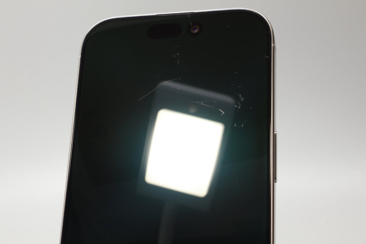 Apple iPhone16 Pro 256GB натуральный титан 3N746J/A батарея 100% #SIM свободный *Joshin1404[1 иен начало * бесплатная доставка ]