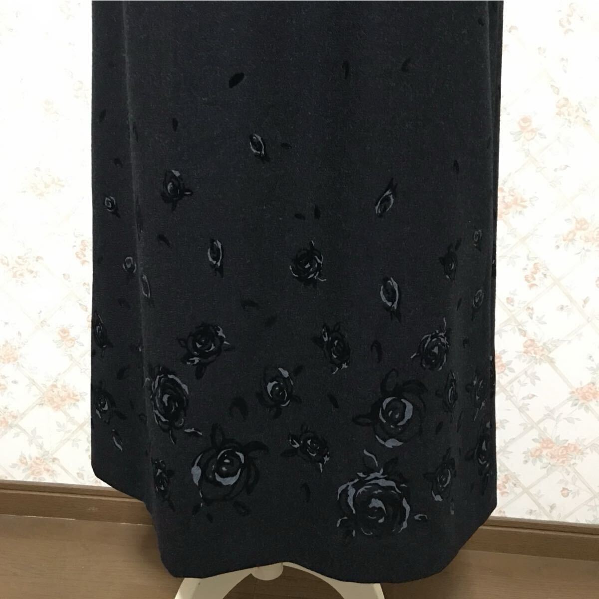 ★Leilian/レリアン★二度着用のみ★大きいサイズ！ロングフレアスカート17(4L)グレー.花柄.フラワー模様.ウール.毛.秋冬.ボトムス_画像4