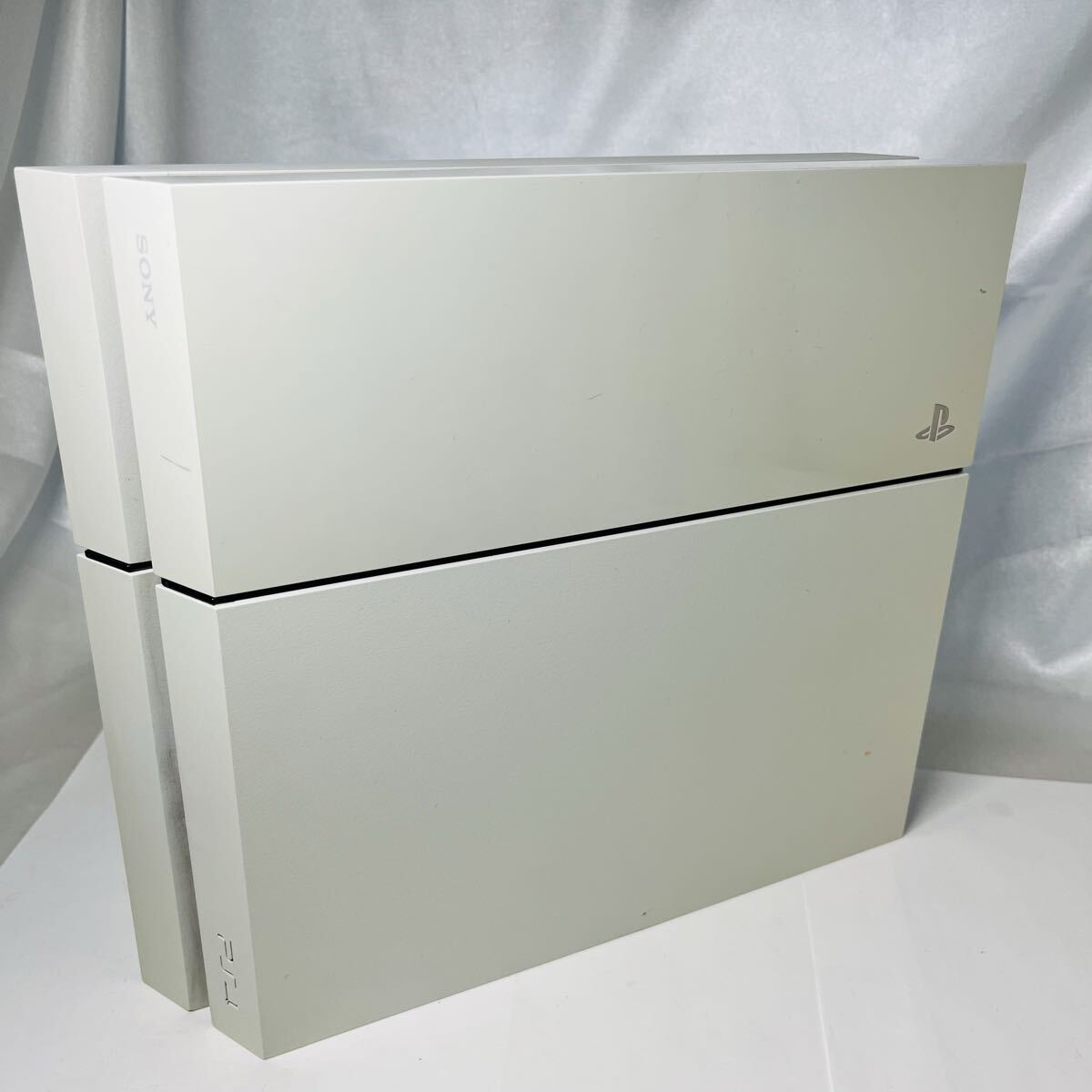 ★1円～ ジャンク SONY PS4 PlayStation4 本体 CUH-1100A 500GB グレイシャーホワイト 本体 封印シール プレステ4 Glacier White _画像1