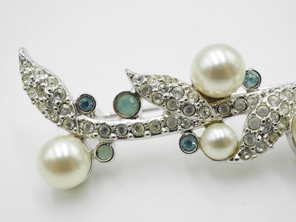  Swarovski SWAROVSKI брошь 1 иен бесплатная доставка 