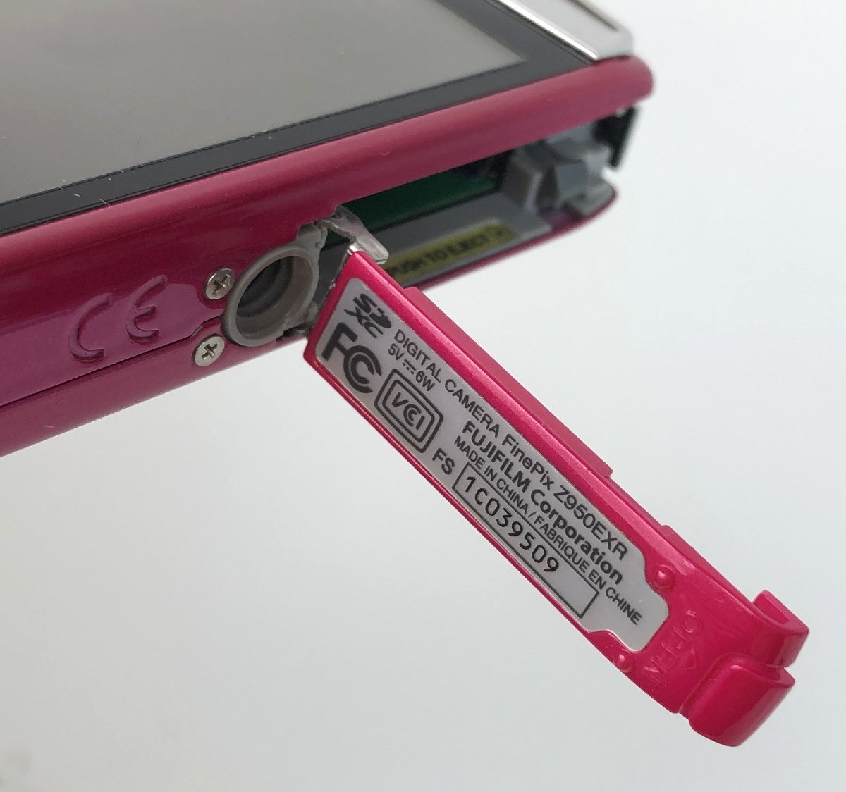 【中古品】FUJIFILM FinePix Z950EXR コンパクトデジタルカメラ 富士フィルム デジカメ 充電器付き ピンク st10-211_画像8