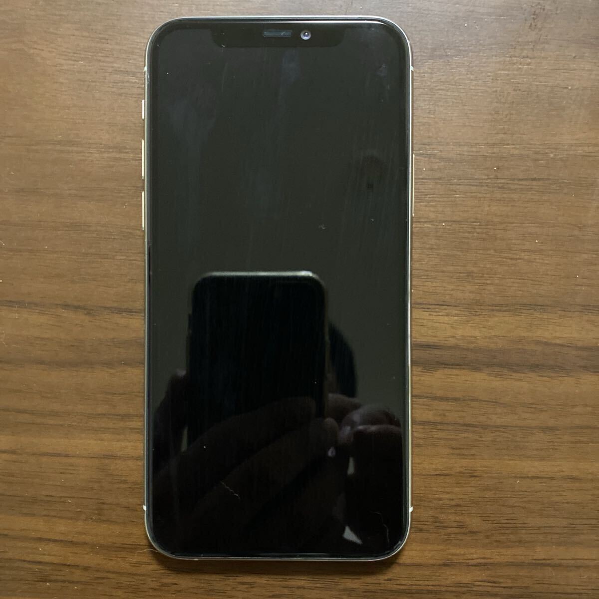 iPhone iPhone11 Pro シルバー ほぼ完璧に不都合カ所は修理済み 激安 売り切り_画像1