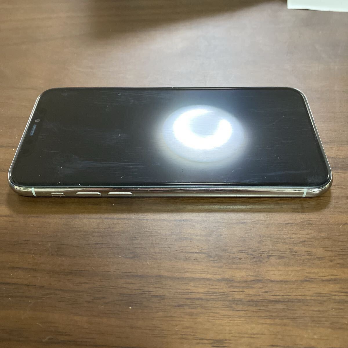 iPhone iPhone11 Pro シルバー ほぼ完璧に不都合カ所は修理済み 激安 売り切り_画像5