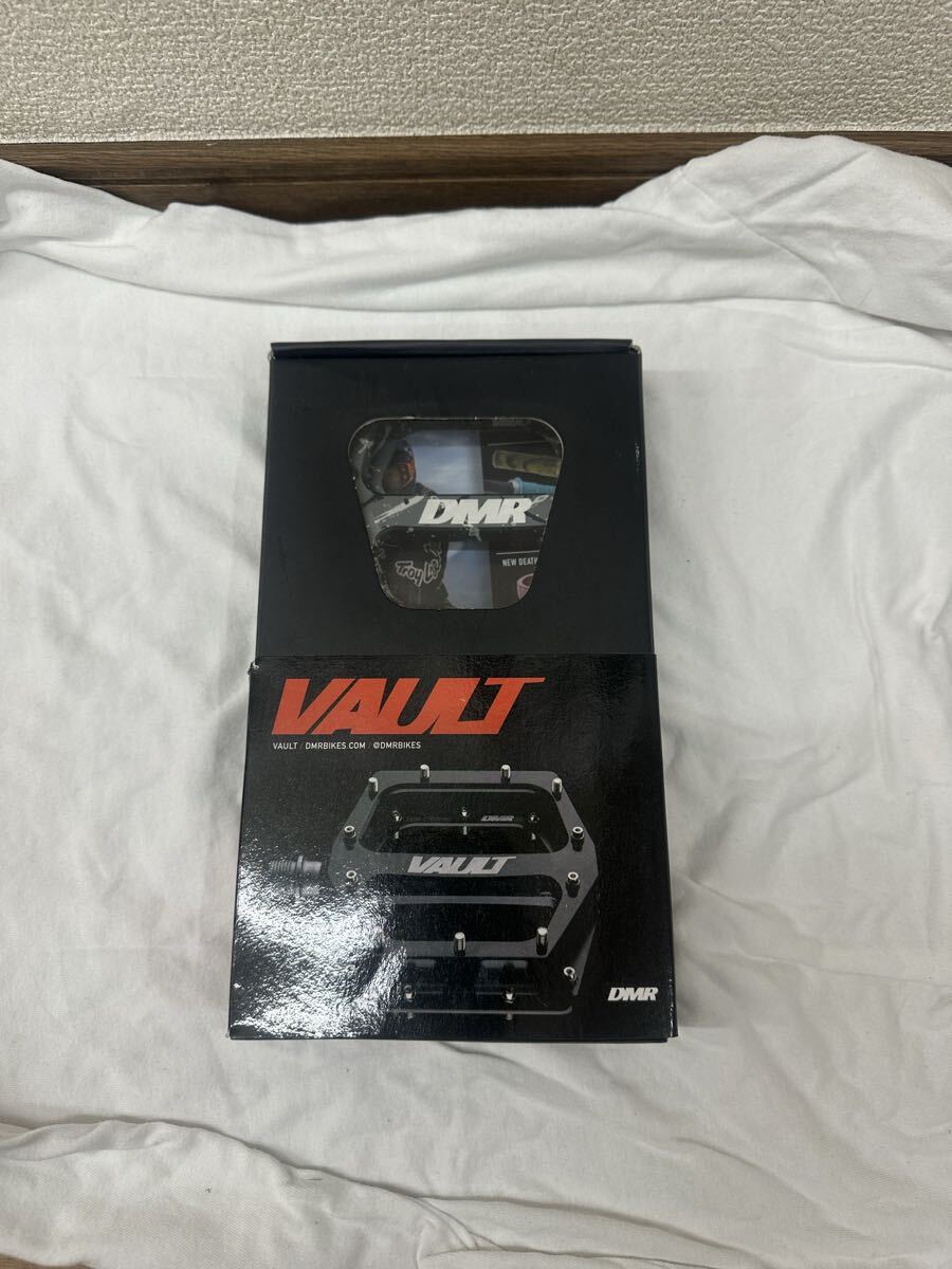 ★希少★ ■DMR VAULT PEDAL SPECIAL EDITION -LIQUID CAMO CAMOGREY 未使用品　カモフラージュ　グレー　 フラットペダル　ダウンヒル_画像3