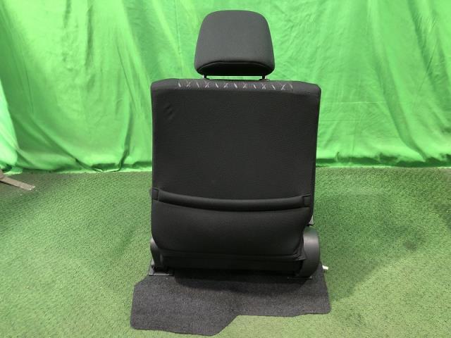 ハイゼットアトレ 3BA-S710V アシスタントシート_画像2