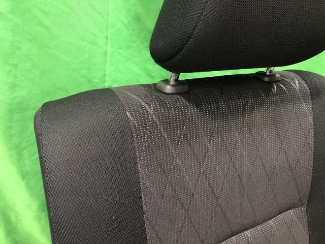 ハイゼットアトレ 3BA-S710V アシスタントシート_画像3