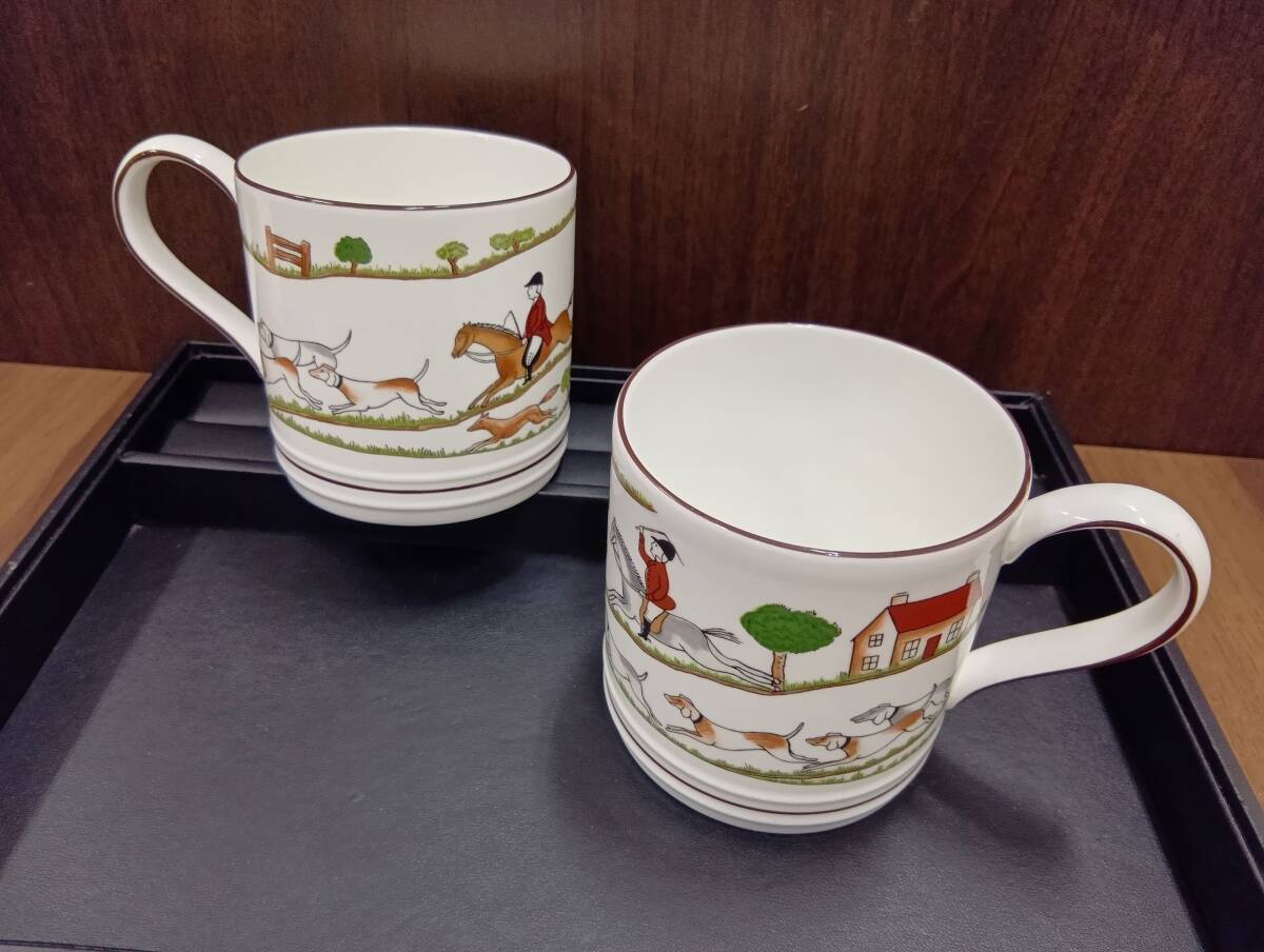 14588　洋食器 【WEDGWOOD　ウェッジウッド　ハンティングシーン　マグカップ　同柄/同サイズ　2個セット】　ユーズド品_画像10