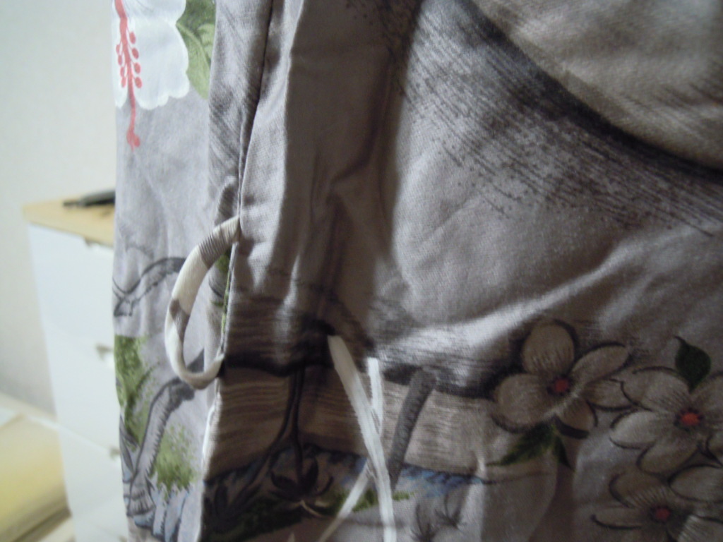 【三】花柄グレーの袖なしロングワンピース　サイズ９　日本製　ゆったり　しっとり　リラックス　_画像4
