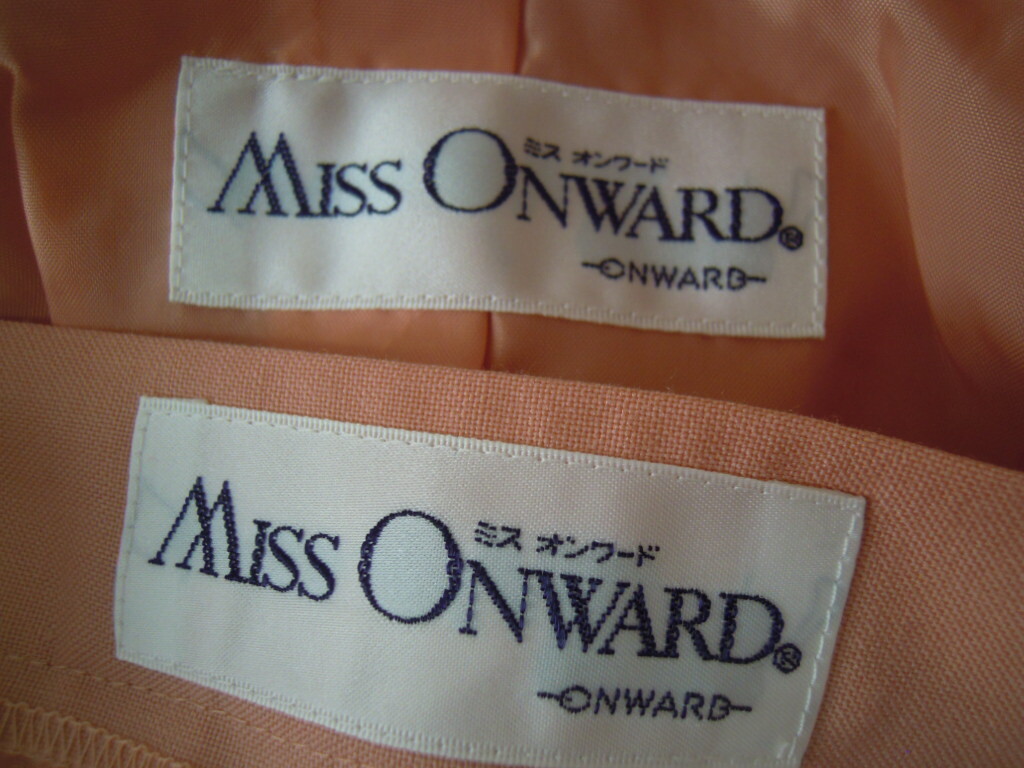 【三】オンワード樫山　サーモンピンクスーツ　Miss Onward　イベントにどうぞ_画像3