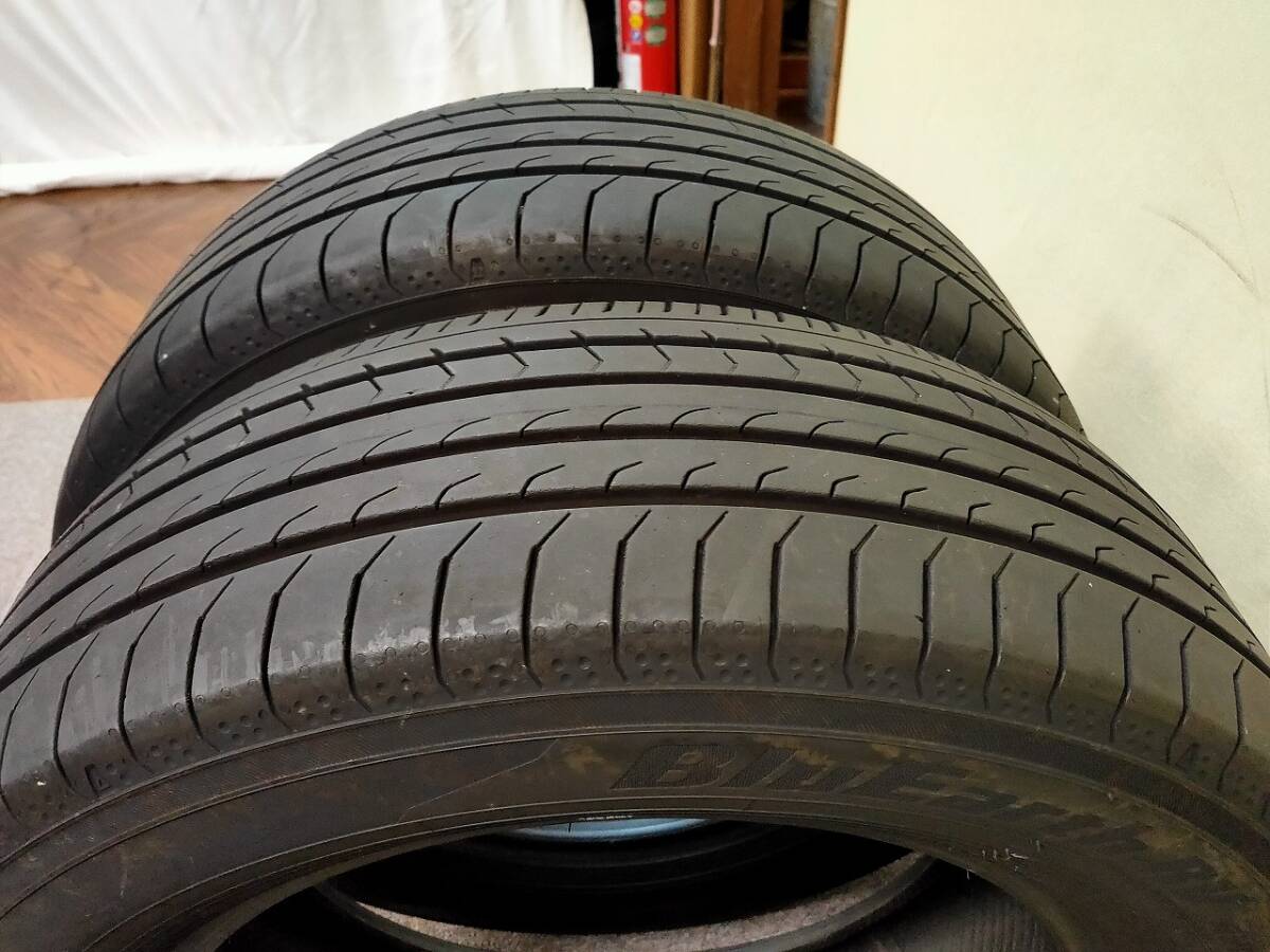 ★2本 2024年 205/65R16 95H ヨコハマ ブルーアース YOKOHAMA BluEarth-RV RV03_画像5
