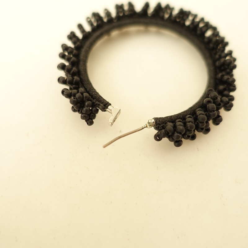 ハリニッティング hariknitting *サークルピアス*ブラックビーズアクセサリー(ac30-2510-104)【11K52】_画像4