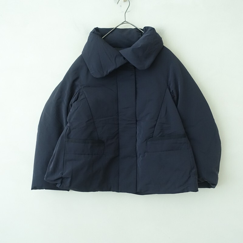 ユニクロ UNIQLO ＋J *ハイブリッドダウンジャケット*XSネイビーボリュームカラー比翼ドットボタンジッパー(jk2-2510-460)【61K52】_画像1