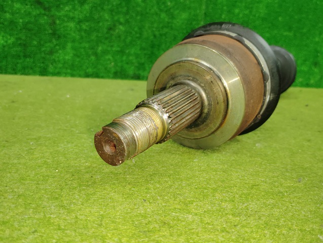 アルファロメオ ジュリエッタ 5D コンペティツィオーネ・940141 2012年・左フロントドライブシャフト・ドラシャ 即発送_画像4