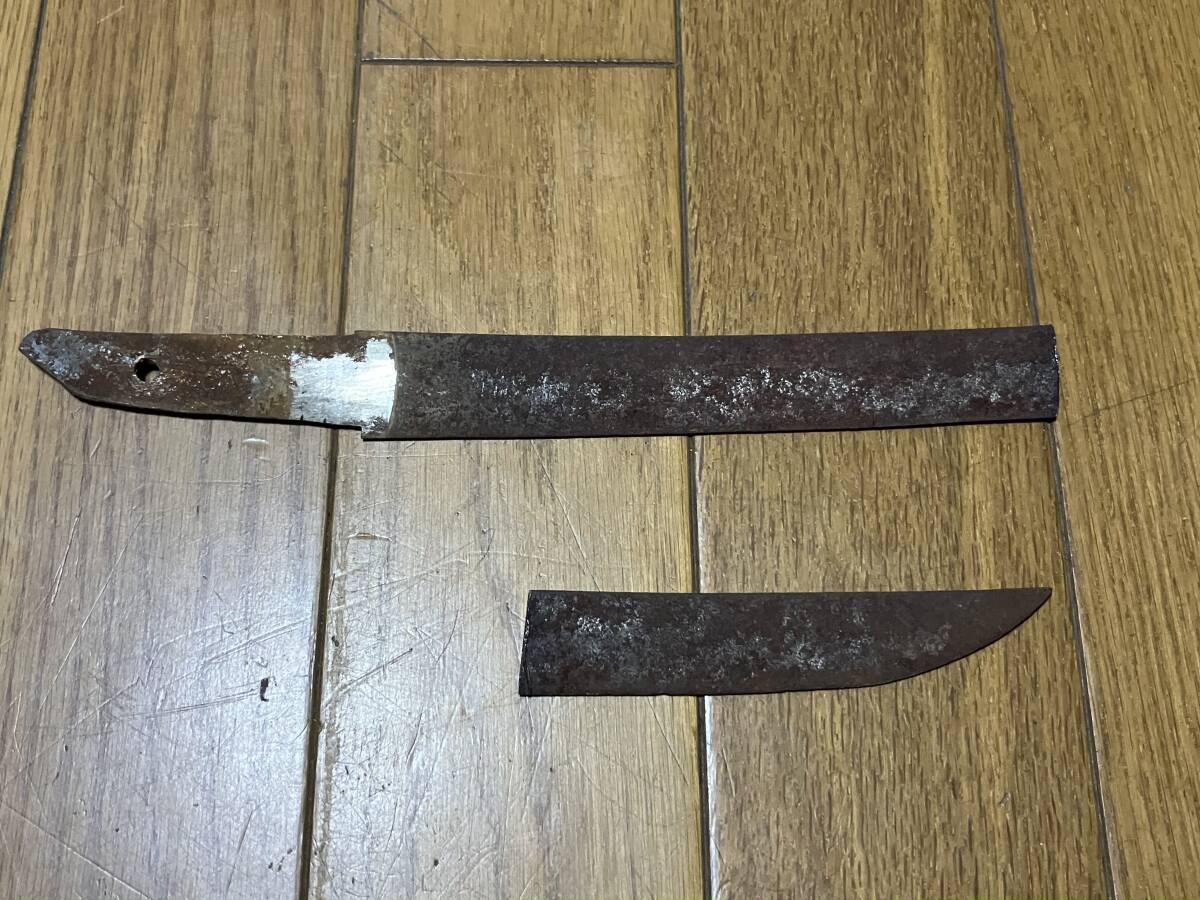  осталось нет короткий меч короткий меч доспехи 