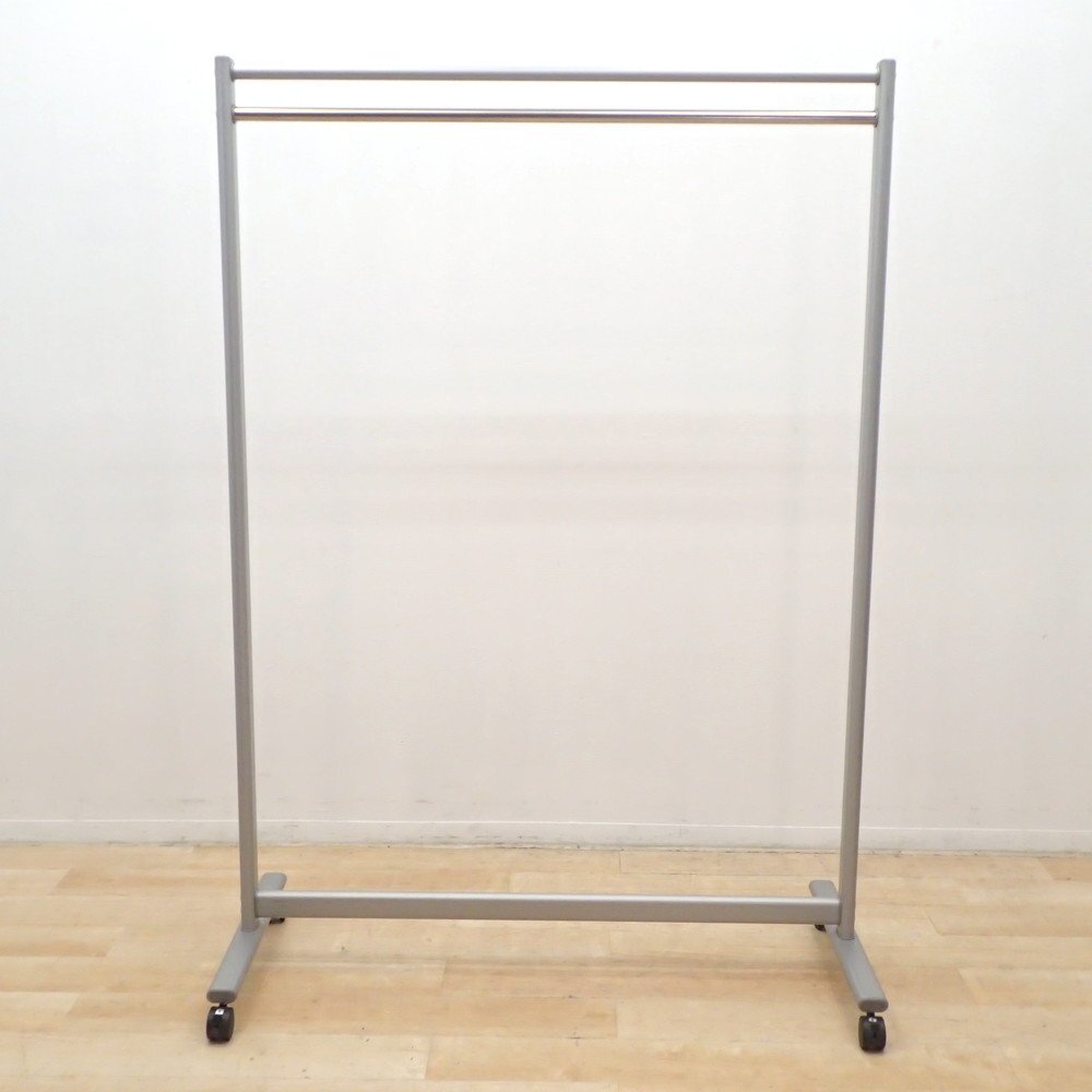 okamura オカムラ コートハンガー 15人用 L956AB Z712 シルバー ハンガーラック W1180 H1700 更衣室 衣類収納 KK18735 中古オフィス家具_画像2