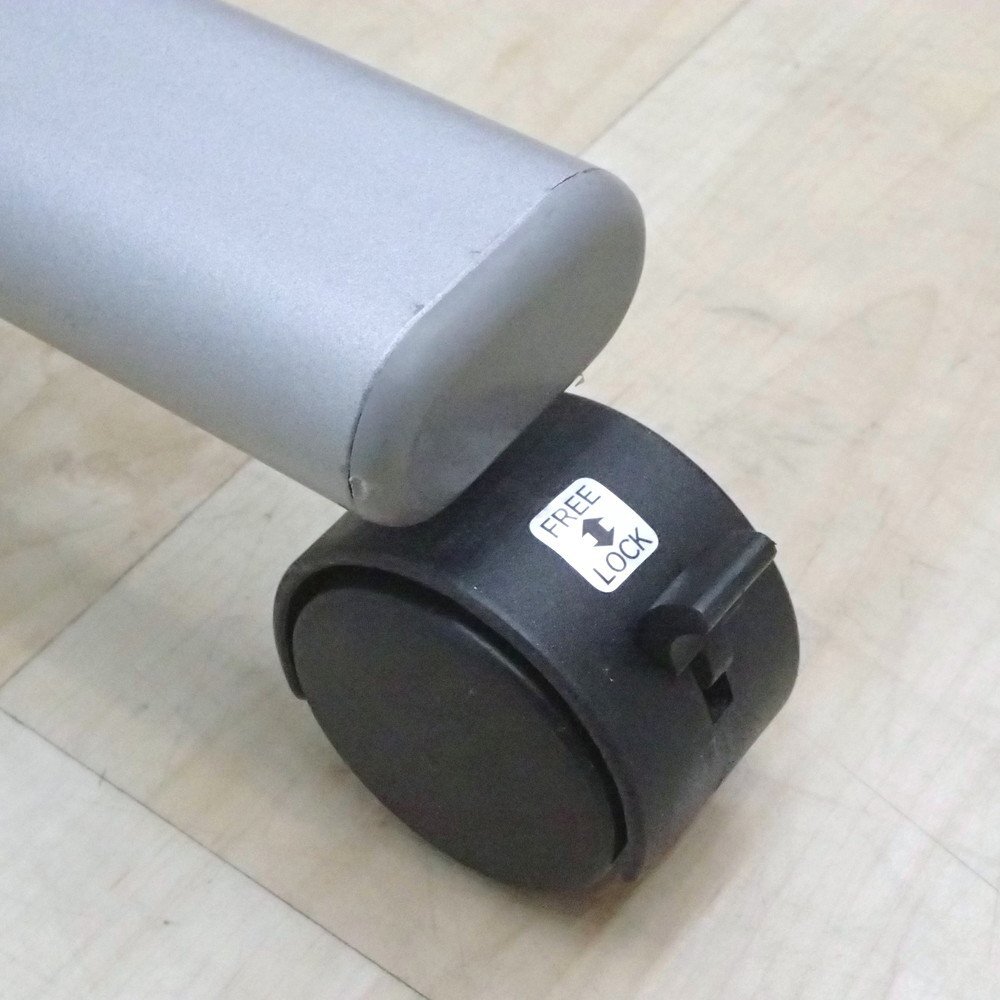 okamura オカムラ コートハンガー 15人用 L956AB Z712 シルバー ハンガーラック W1180 H1700 更衣室 衣類収納 KK18735 中古オフィス家具_画像7