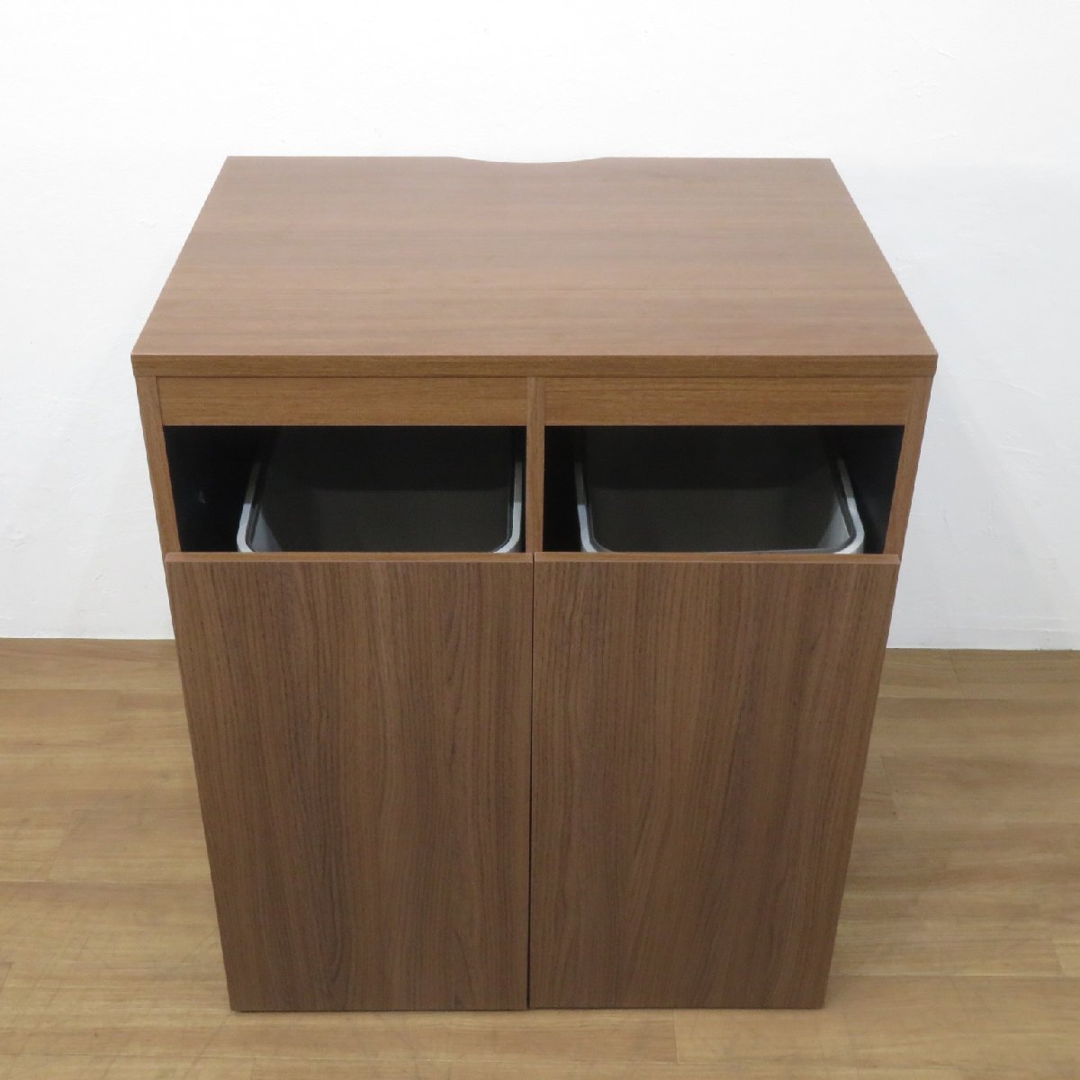 オフィスコム トラッシュユニット ウッド ダストボックス ごみ箱 分別 ゴミ箱収納用カウンター ゴミ箱2個セット AG19573 中古オフィス家具_画像3