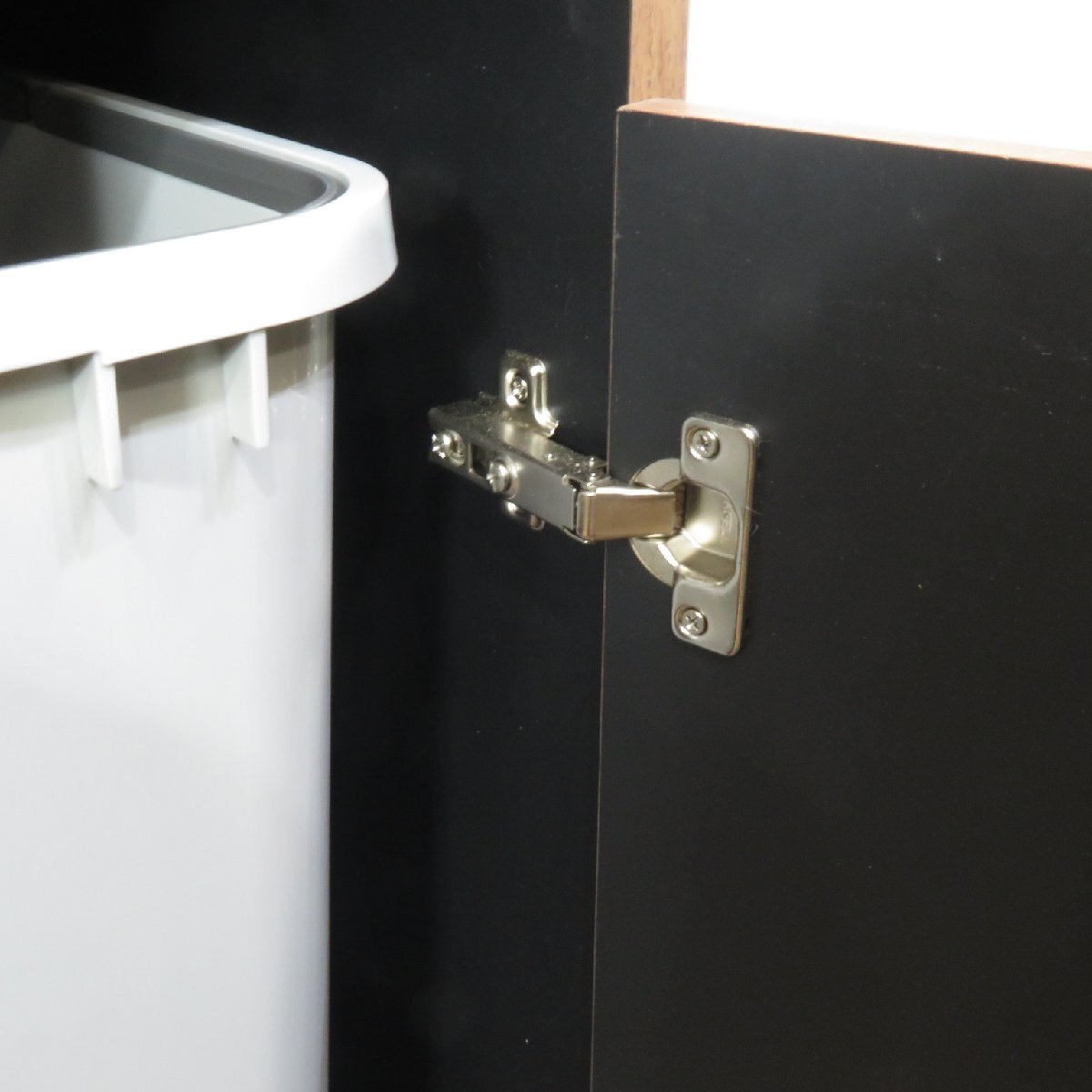 オフィスコム トラッシュユニット ウッド ダストボックス ごみ箱 分別 ゴミ箱収納用カウンター ゴミ箱2個セット AG19573 中古オフィス家具_画像10