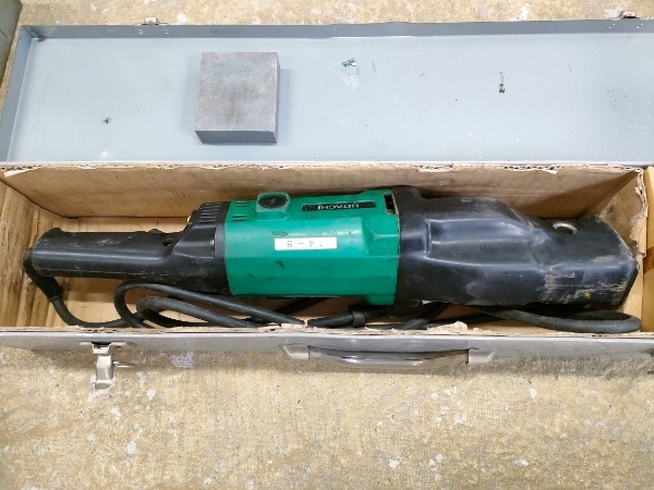 ◎【1円スタート】HiKOKI(旧日立工機) セーバソー CR17Y パイプ外径216mm モータ異音無し 動作確認済み⑤_画像4