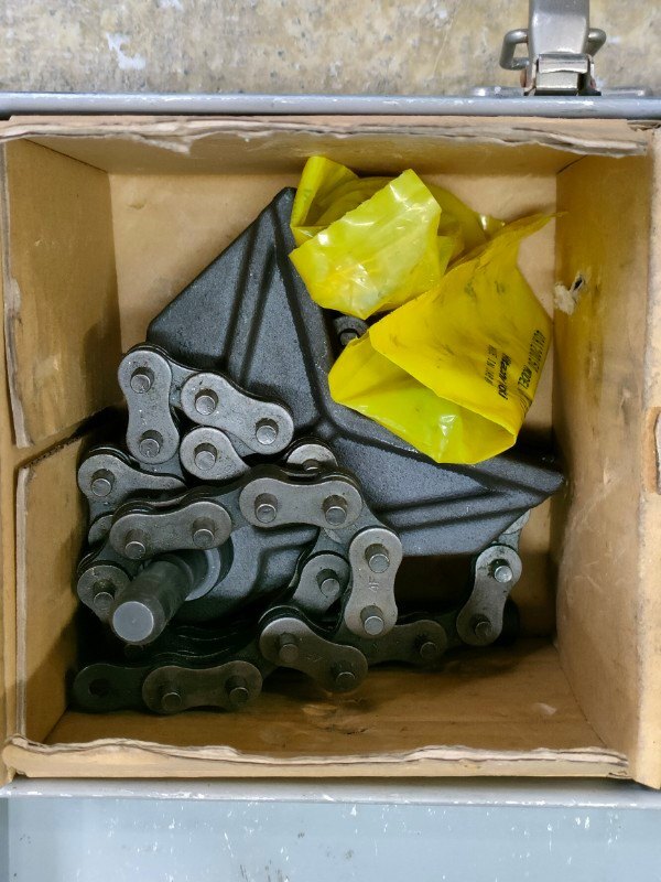 ◎【1円スタート】HiKOKI(旧日立工機) セーバソー CR17Y パイプ外径216mm モータ異音無し 動作確認済み⑤_画像2