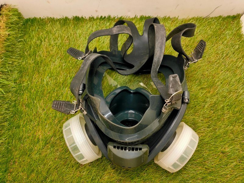 ☆重松製作所 直結式防毒マスク(低濃度用1.0%以下) GM165-1 L_画像5