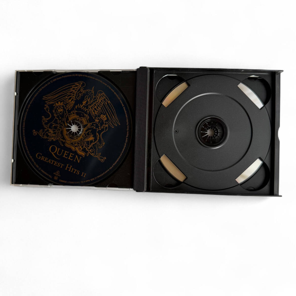 M7-1626 QUEEN GREATEST HITS Ⅰ Ⅱ&Ⅲ THE PLATINUM COLLECTION プラチナム・コレクション 1~3 CD 3枚組 ベスト アルバム_画像2