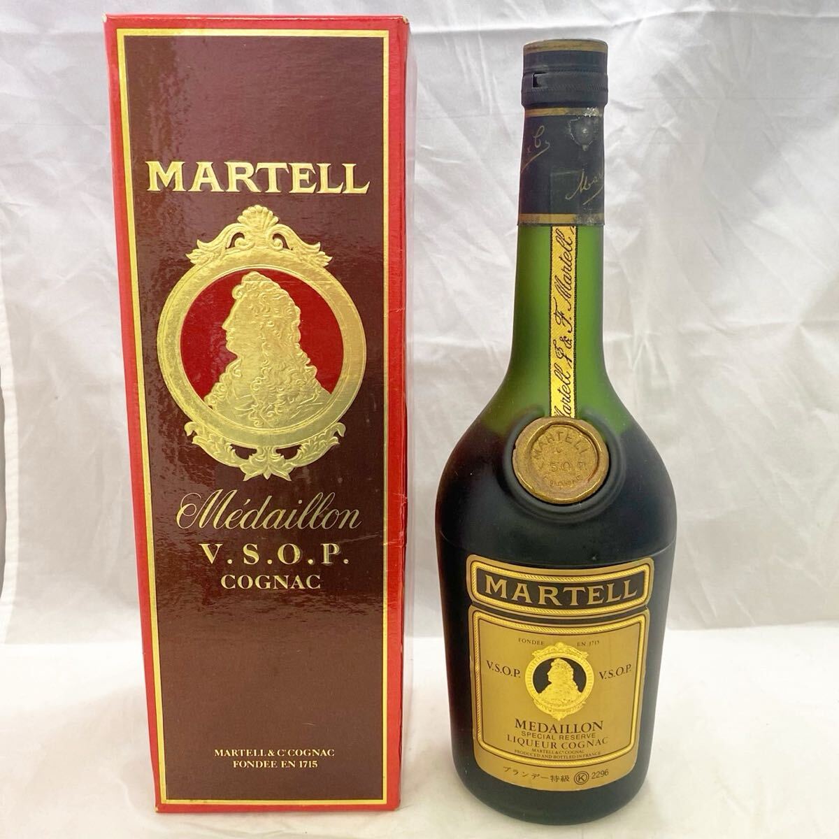  не . штекер MARTELL Martell MEDAILLONmedali on бренди VSOP старый sake 40% 700ml[EK4037]@60