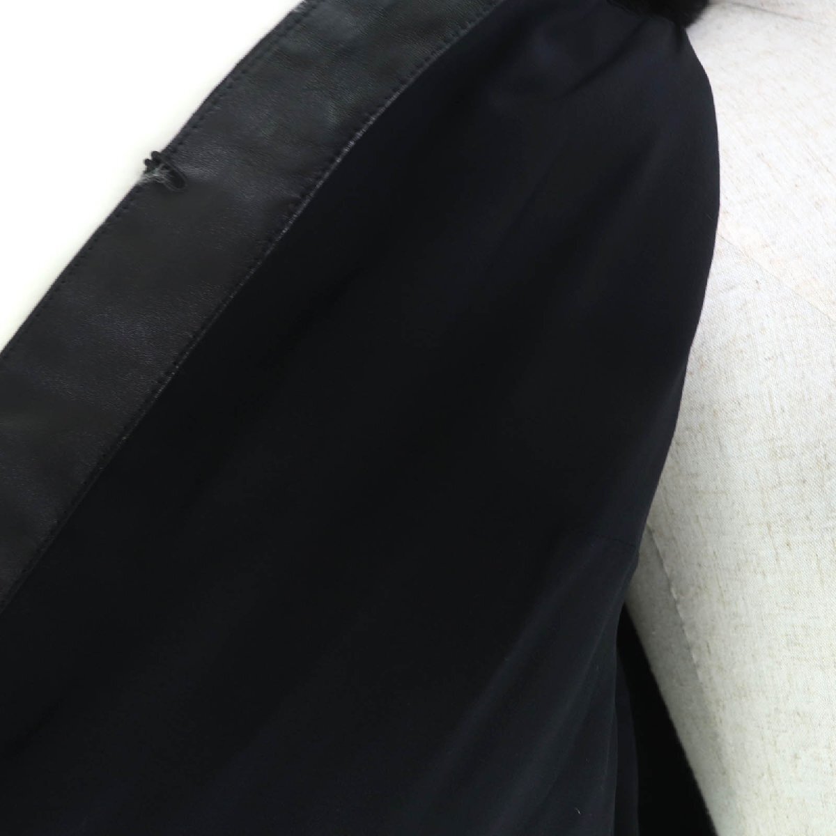  превосходный товар *FENDI Fendi 2017 год производства FNE10F норка поддельный жемчуг есть кожа используя жакет 42 сделано в Италии вешалка *ga- men to есть стандартный товар 