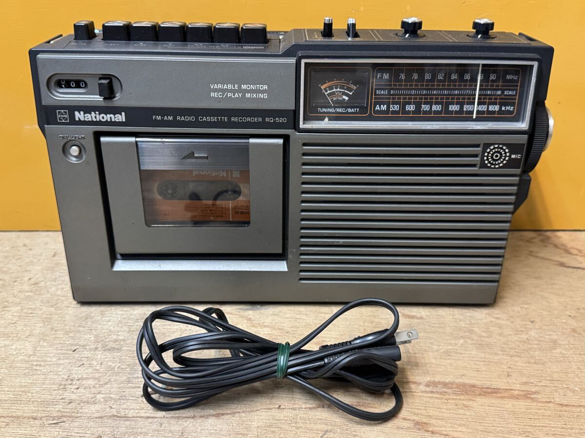 ナショナル National FM/AMラジオカセットレコーダー RQ-520 ラジカセ　ジャンク_画像1