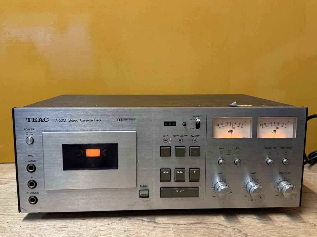 TEAC A-630 ステレオカセットデッキ STEREO CASSETTE DECK ティアック　ジャンク　通電確認済 ジャンク_画像1