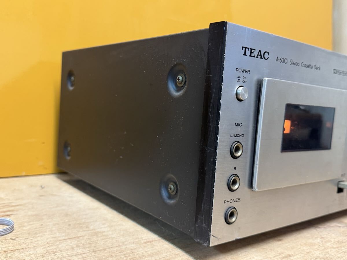 TEAC A-630 ステレオカセットデッキ STEREO CASSETTE DECK ティアック　ジャンク　通電確認済 ジャンク_画像2