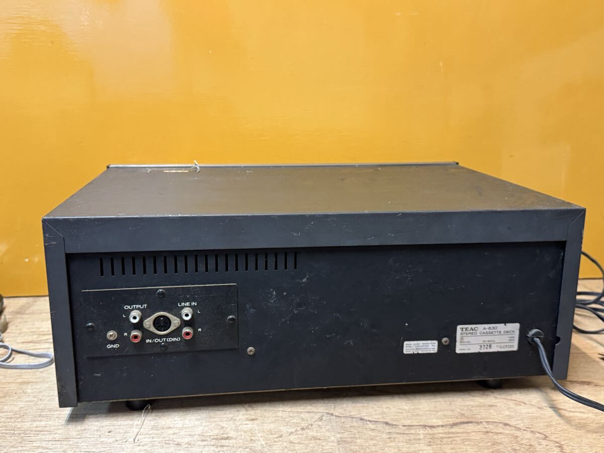 TEAC A-630 ステレオカセットデッキ STEREO CASSETTE DECK ティアック　ジャンク　通電確認済 ジャンク_画像5