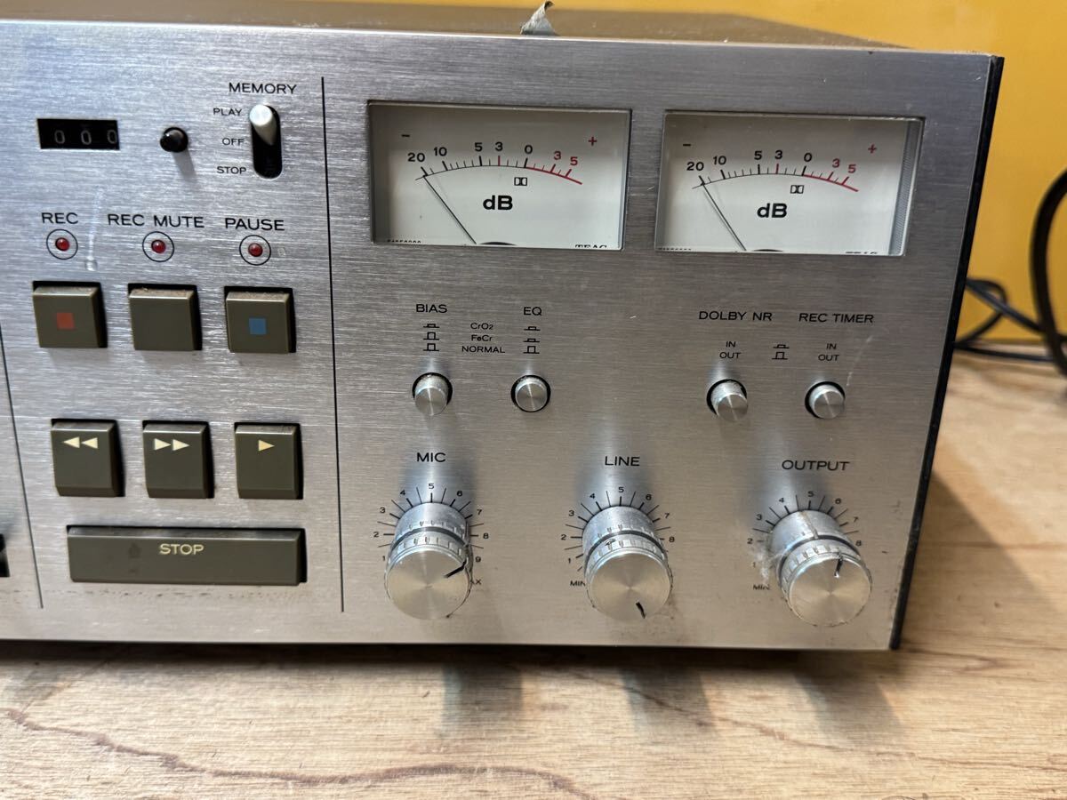 TEAC A-630 ステレオカセットデッキ STEREO CASSETTE DECK ティアック　ジャンク　通電確認済 ジャンク_画像8