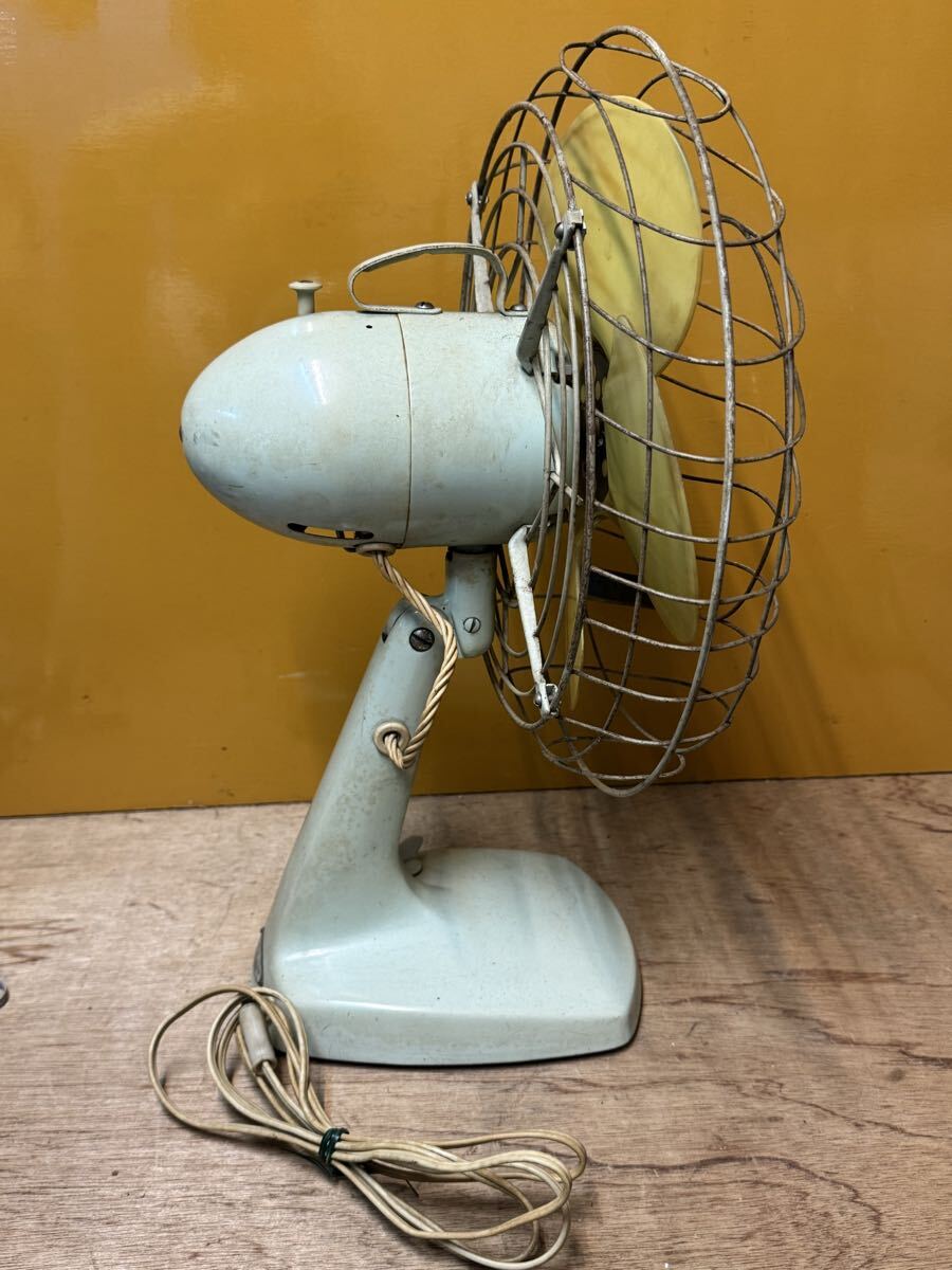 東芝 扇風機 4枚羽 FAN-DIA 30CM アンティーク　現状品　ジャンク_画像4