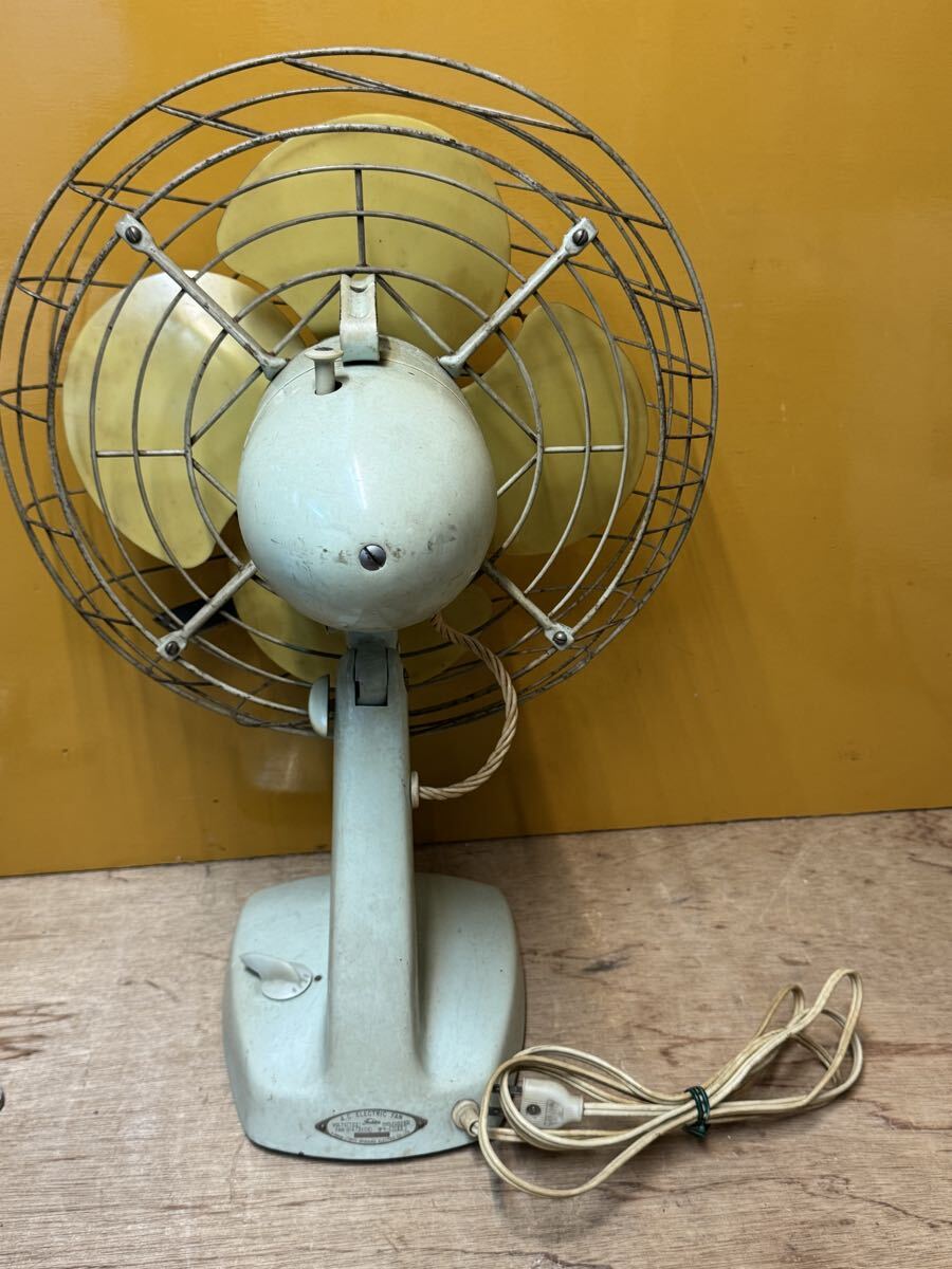 東芝 扇風機 4枚羽 FAN-DIA 30CM アンティーク　現状品　ジャンク_画像5