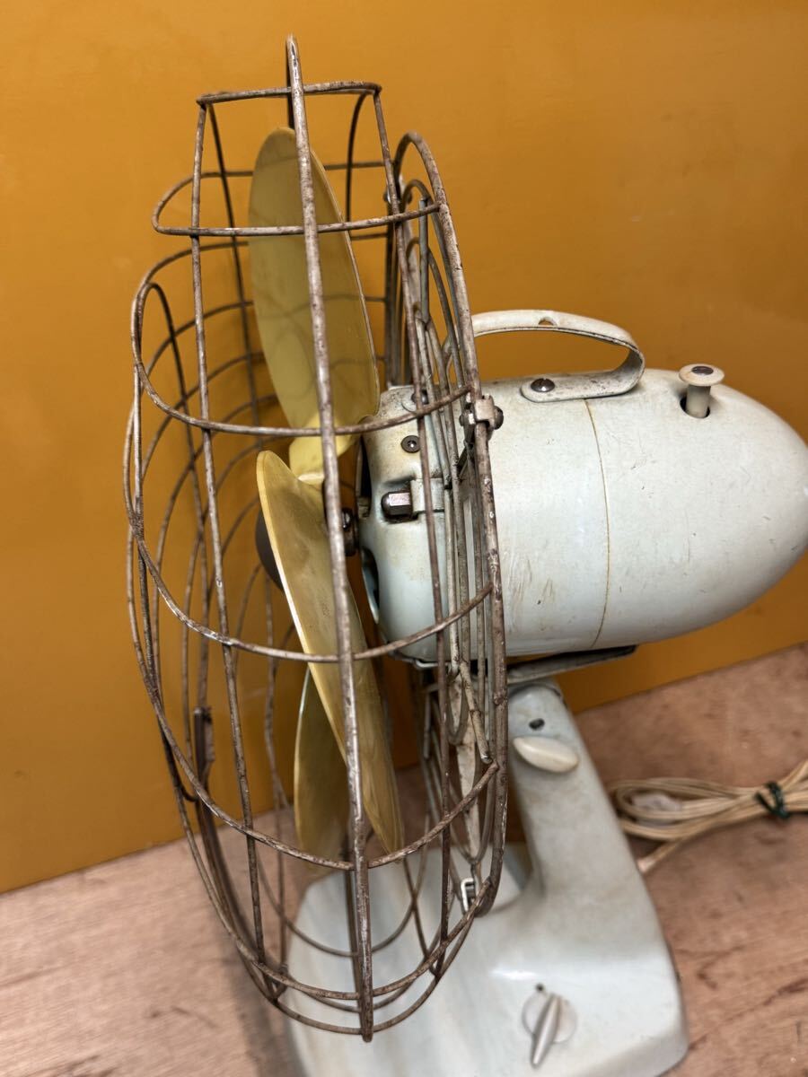 東芝 扇風機 4枚羽 FAN-DIA 30CM アンティーク　現状品　ジャンク_画像9