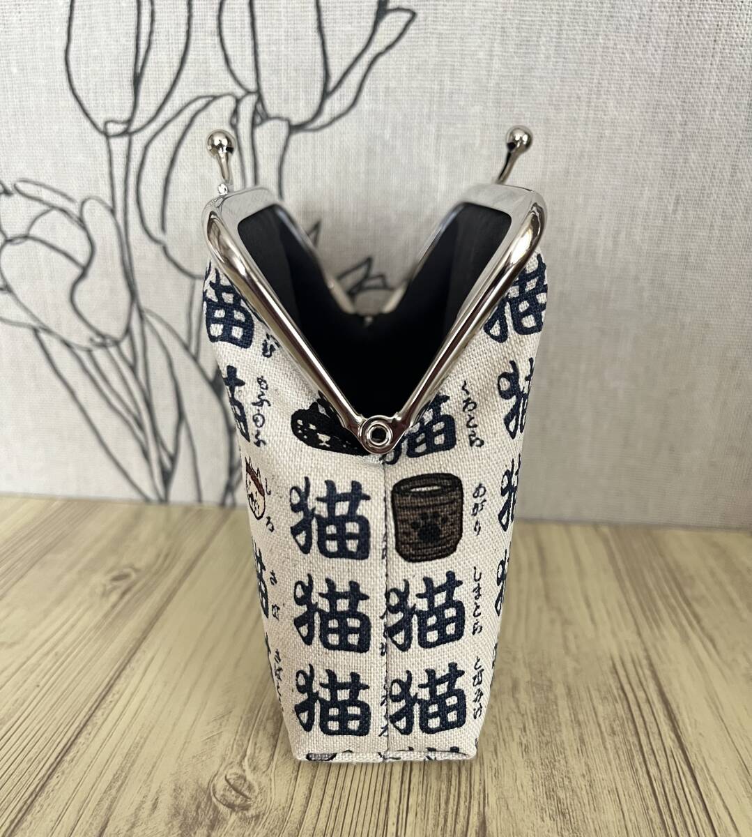 がま口 ポーチ / 財布 / 小物入れ / ハンドメイド ☆漢字猫・11_画像4