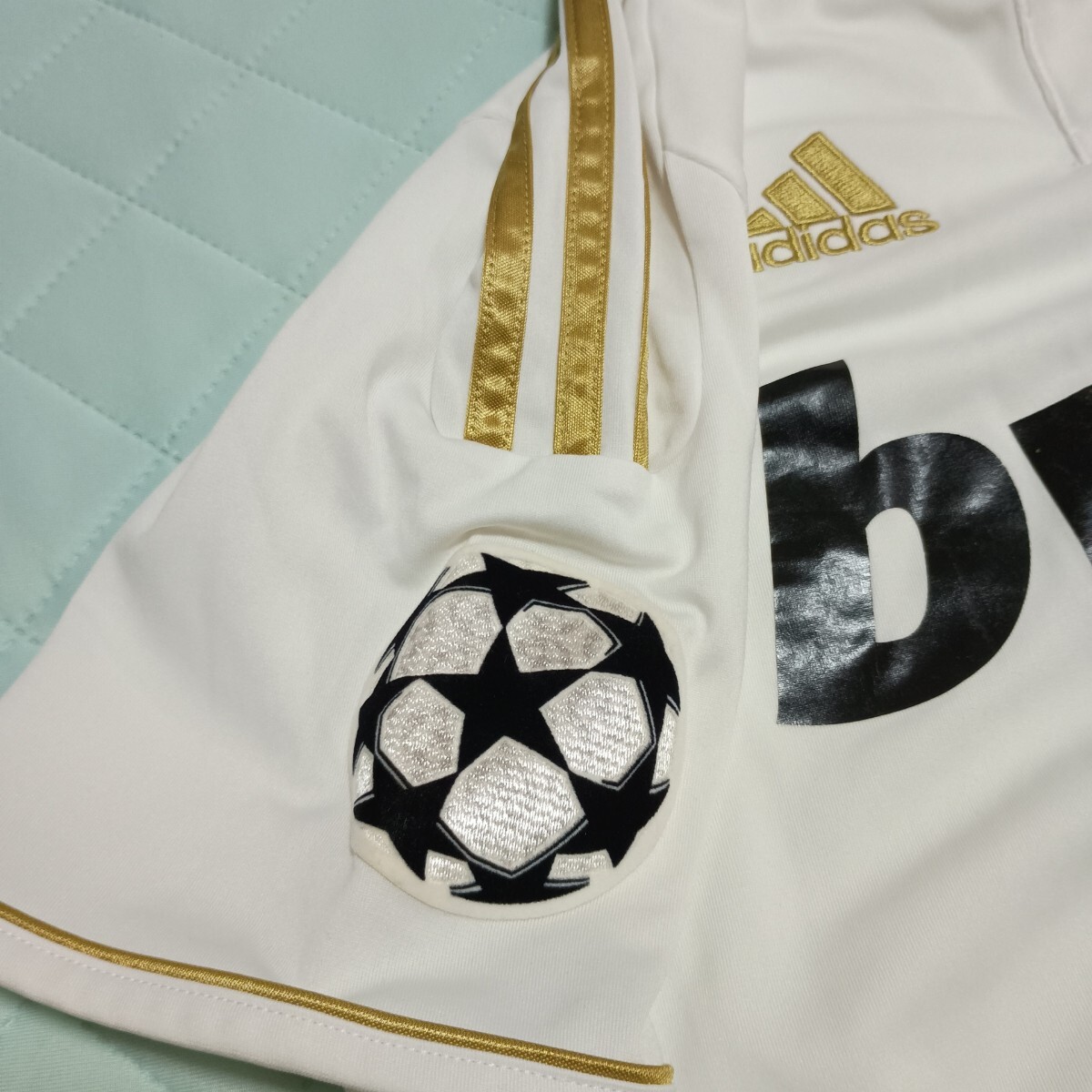 レアルマドリード ユニフォーム 2011-2012 アディダス Sサイズ 古着 サッカー _画像5