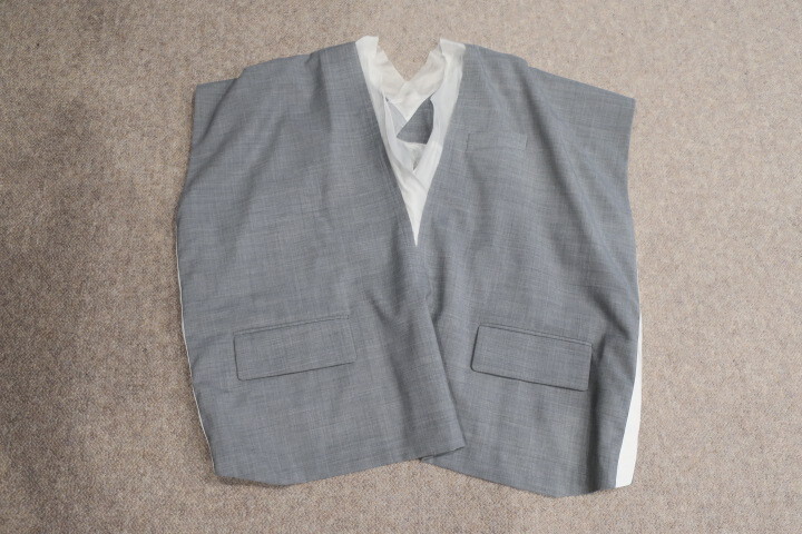 新品未使用　SACAI サカイ　サイズ２_画像1