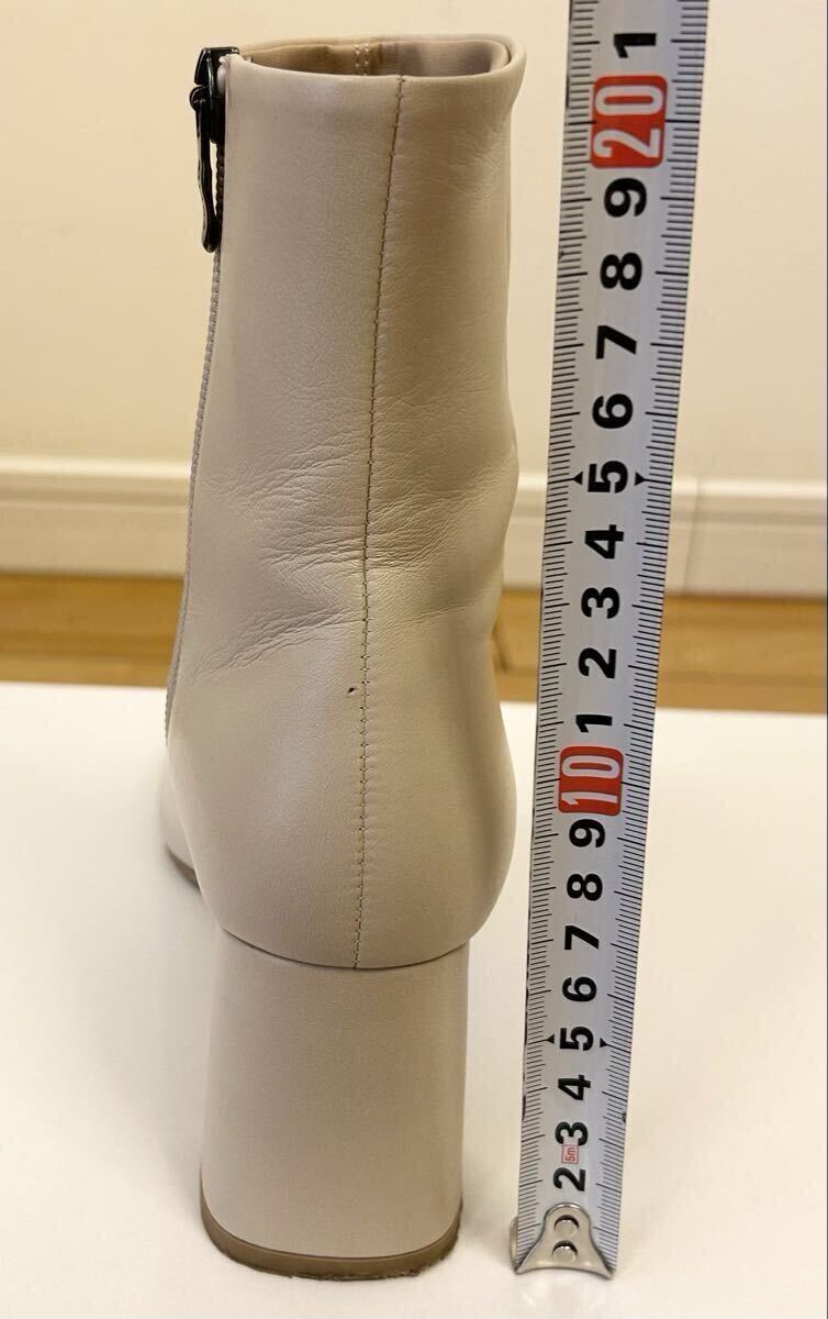 ダイアナ★ショートブーツ ライトベージュ 22.5センチ スクエア 太ヒール 定番 レディース 靴 本革 レザー_画像7