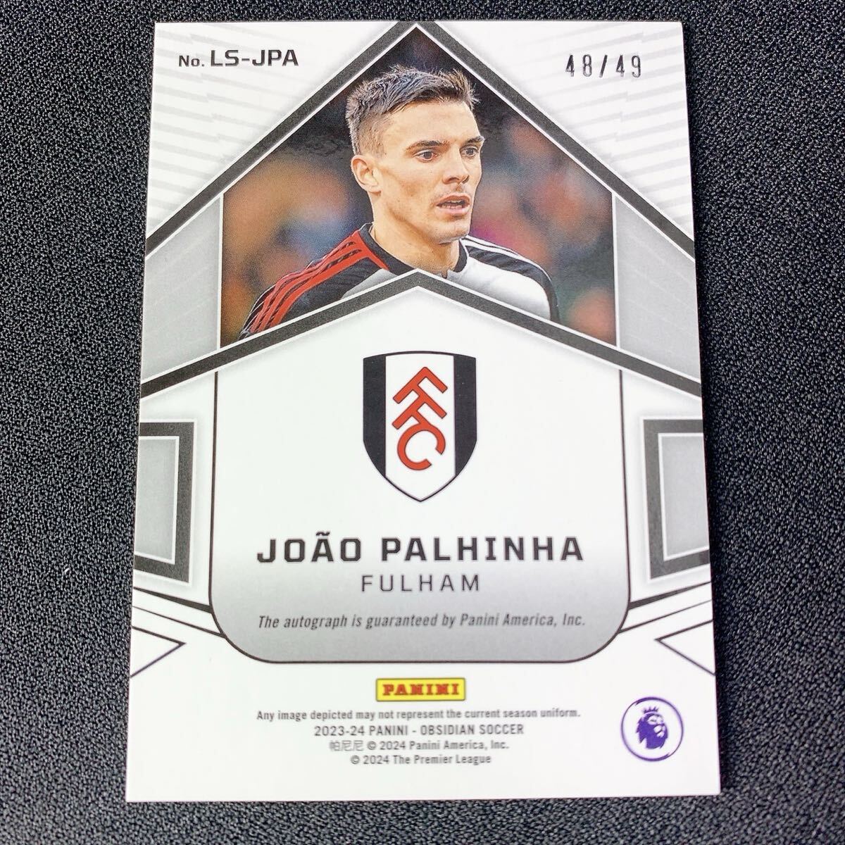 1円スタート【ジョアン・パリーニャ】 49シリ　直筆サインカード　フラム　 Auto Panini Obsidian Lightning Strike Prizm プレミアリーグ_画像2