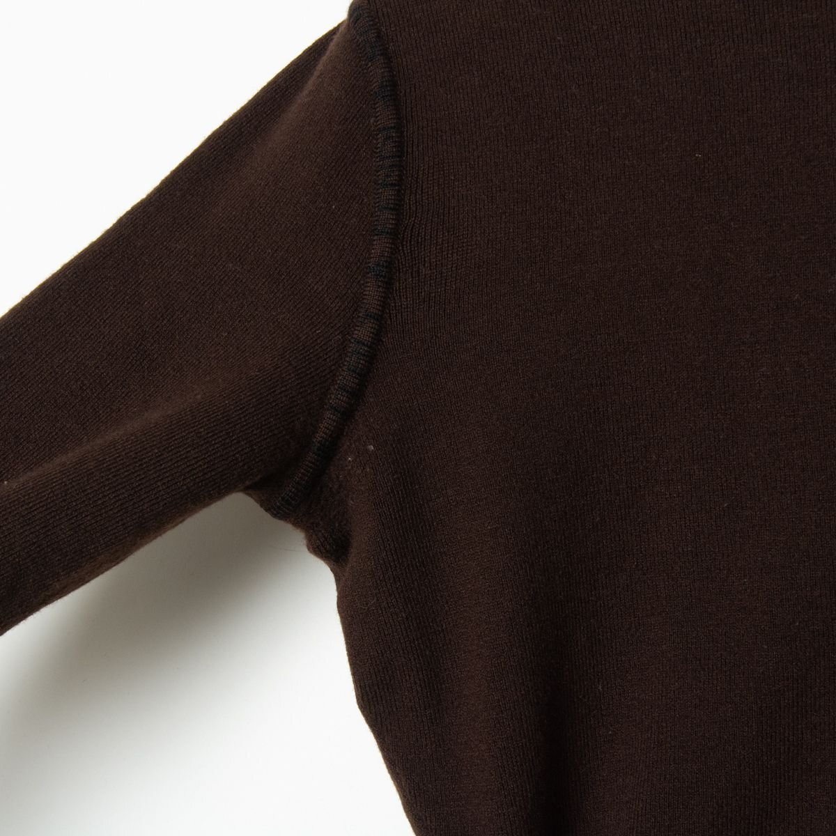 【1円スタート】FENDI フェンディ ハイネック長袖セーター 40 ウール90％ 伸縮性 ハイブランド クラシカル 秋冬 ブラウン 茶色 イタリア製_画像5